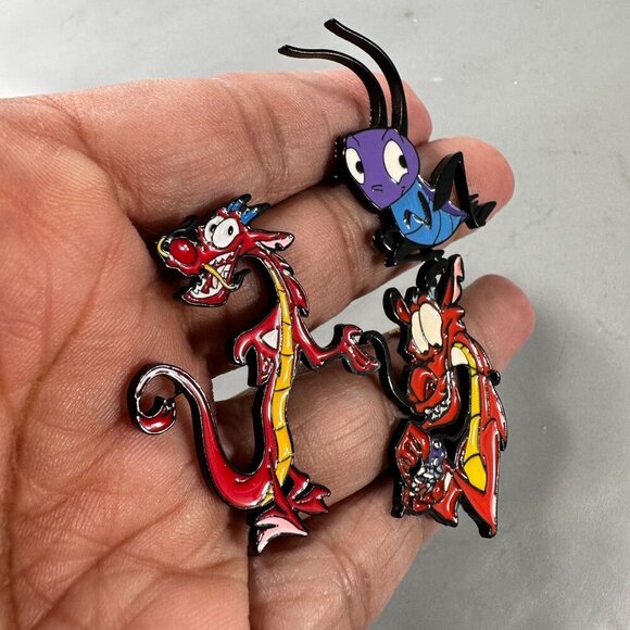 Lucky Mushu Dragon Lapel Pin Bug Mulan Princess Brooch Jewelry Accessories Pin - Picture 6 of 9
